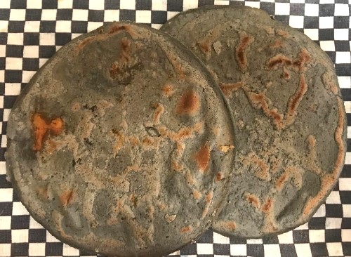 Gorditas de maíz azul rellenas de papa